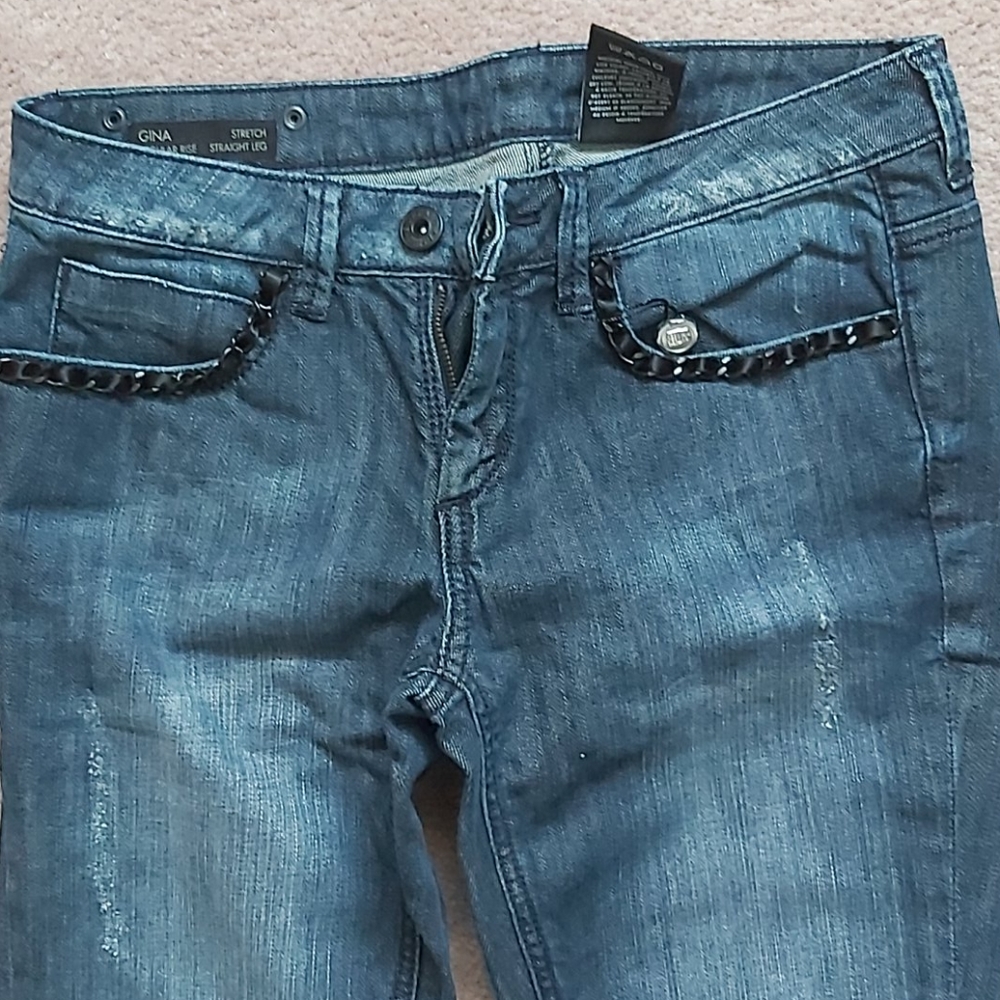 Jeans - Picture 3 of 4